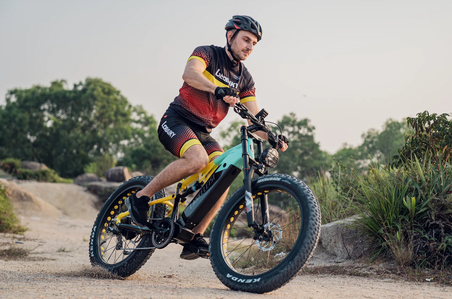 LANKELEISI RV800 Plus 750W Mountain E-Bike